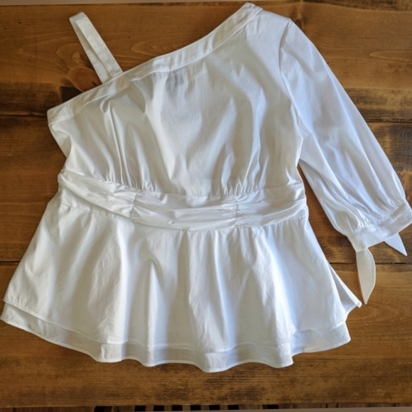 Lane Bryant Tops - Lane Bryant one shoulder top NWT Size 16